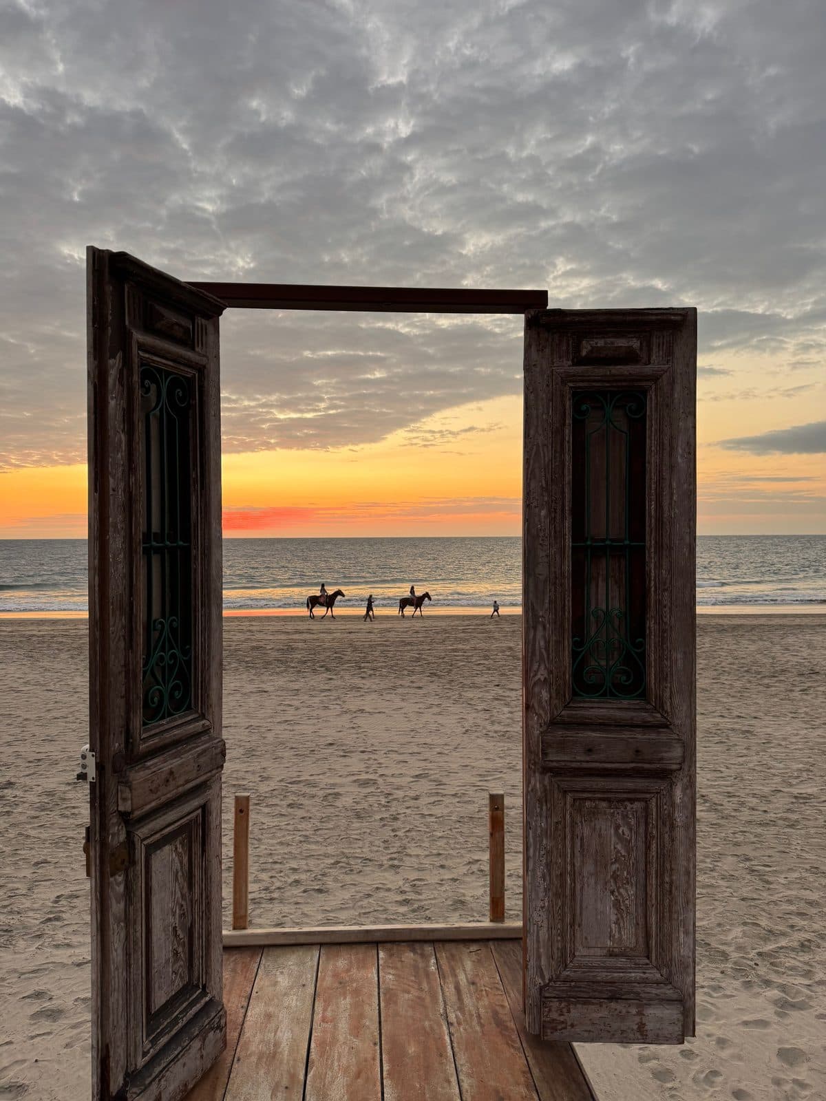 Artist in residence, 4